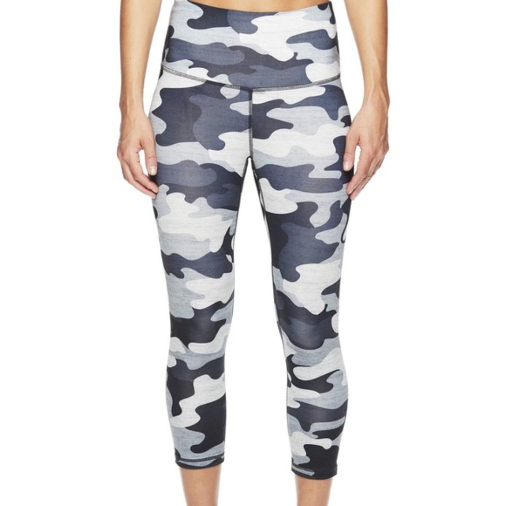 REEBOK Skinny Capri High Rise Leggings Size Small